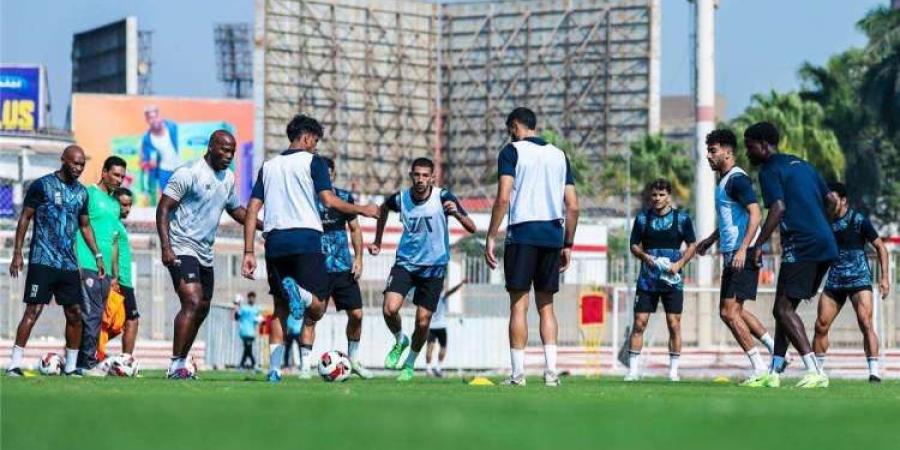 نجم الزمالك ينتظم في التدريبات استعدادًا لمواجهة سموحة بالدوري