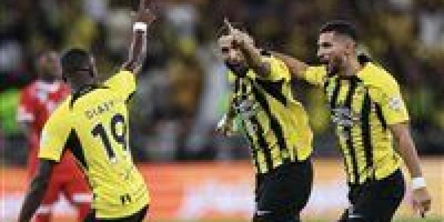 مدرب الاتحاد يعلن استمرار غياب بنزيما بداعٍ الإصابة في دوري روشن