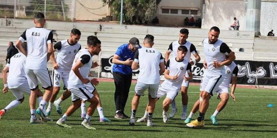 بث مباشر.. مشاهدة مباراة مولودية وهران ووفاق سطيف في الدوري الجزائرى