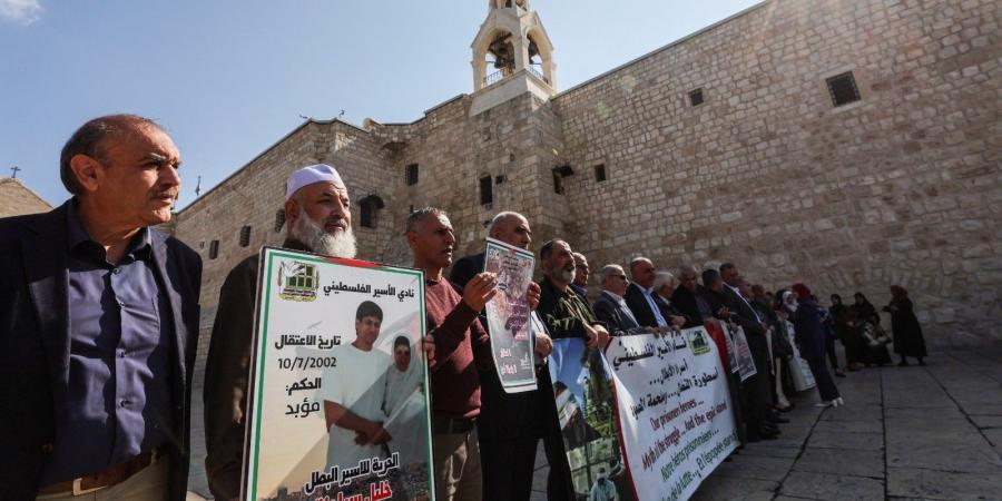 أسرى غزة في سجون إسرائيل.. تعذيب منهجي واعتداءات غير مسبوقة - سبورت ليب