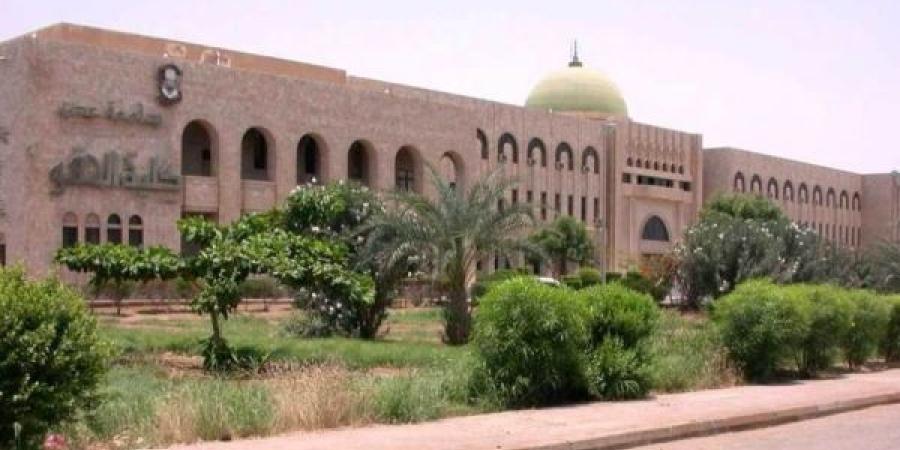 جامعة عدن تدين عمليات السطو على أراضيها وتستنكر اقتحام مقر البريقة من قبل مليشيا الانتقالي